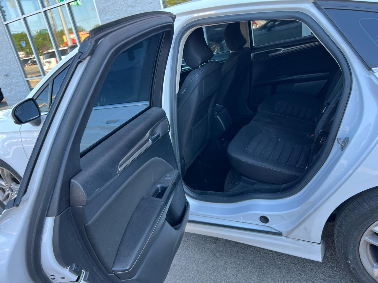 Ford Fusion SE FWD 2018
