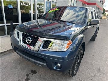 2015 Nissan Frontier 4WD Crew Cab LWB Auto SV