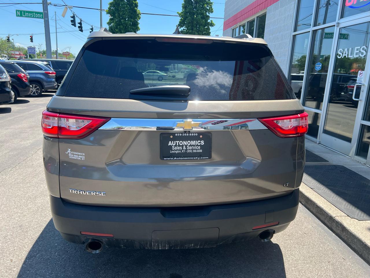 Chevrolet Traverse FWD 4dr LT Cloth w/1LT 2020