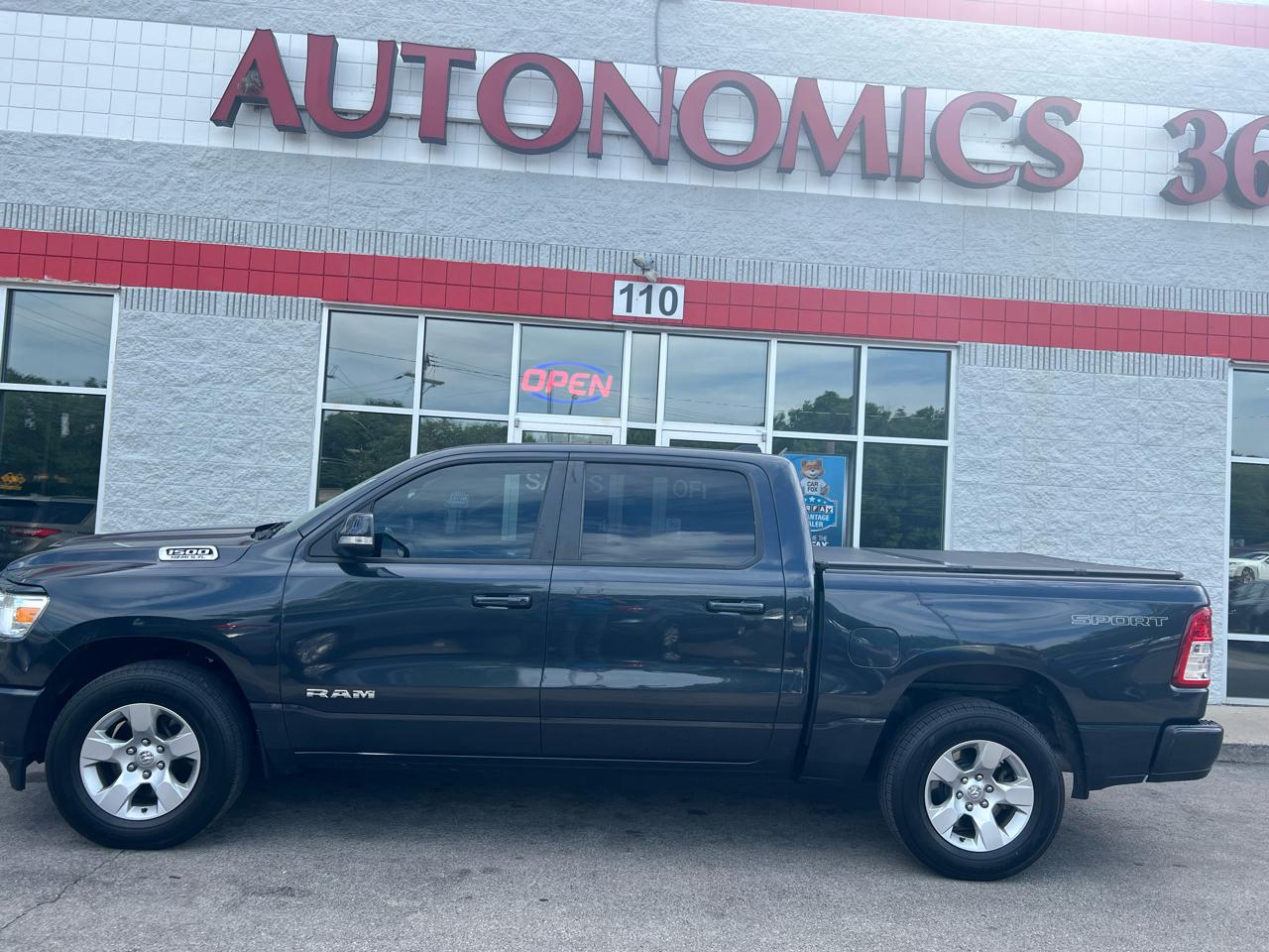 RAM 1500 Lone Star 4x4 Crew Cab 5'7" Box 2020