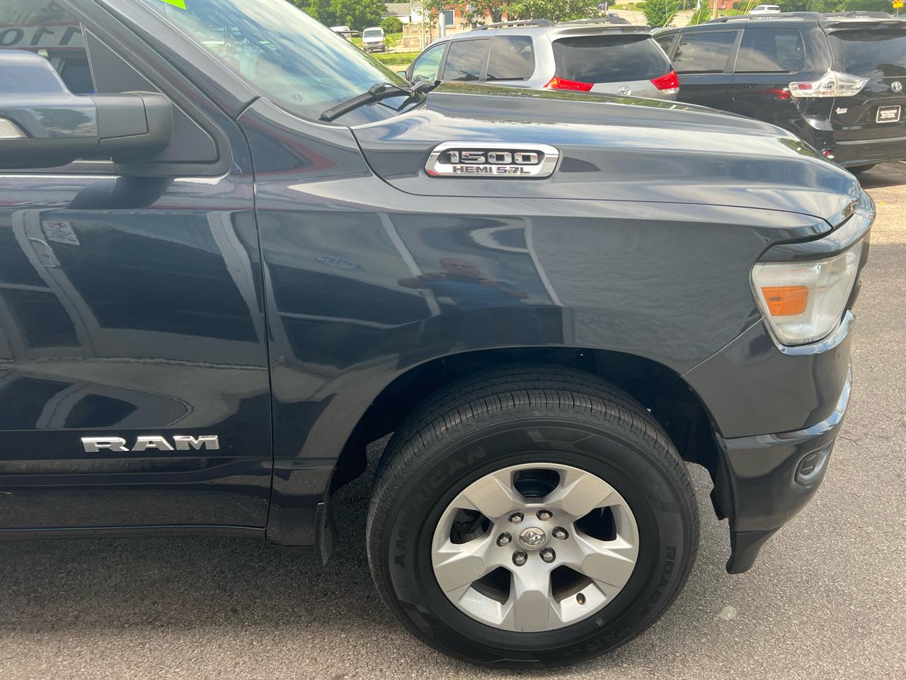 RAM 1500 Lone Star 4x4 Crew Cab 5'7" Box 2020