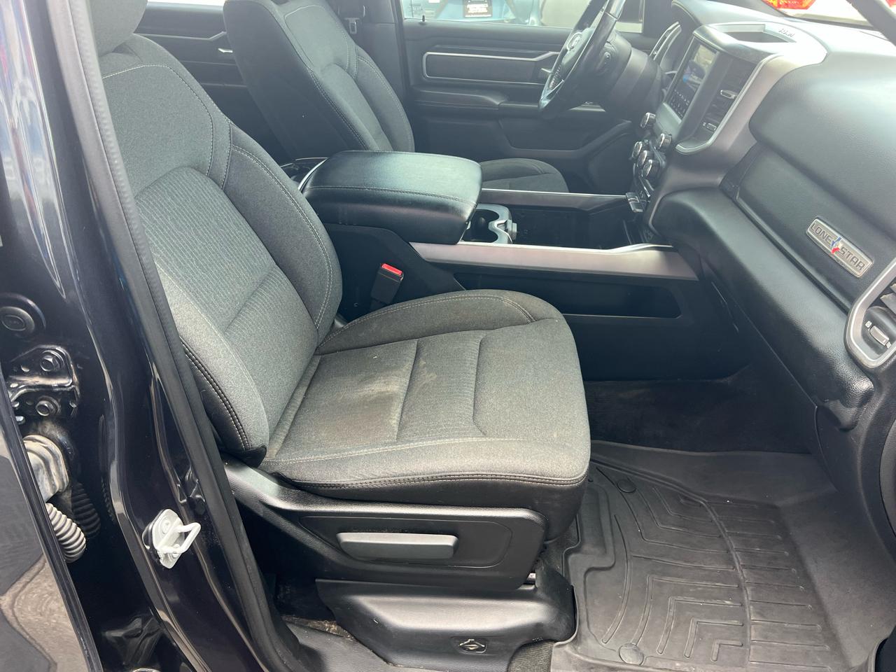 RAM 1500 Lone Star 4x4 Crew Cab 5'7" Box 2020