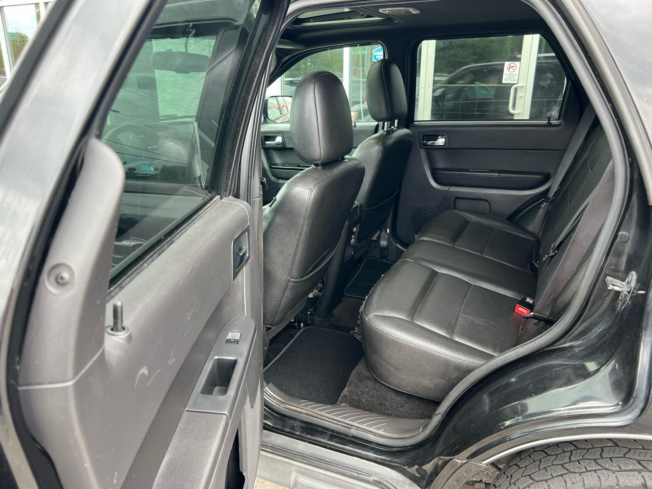 Ford Escape 4WD 4dr Limited 2011