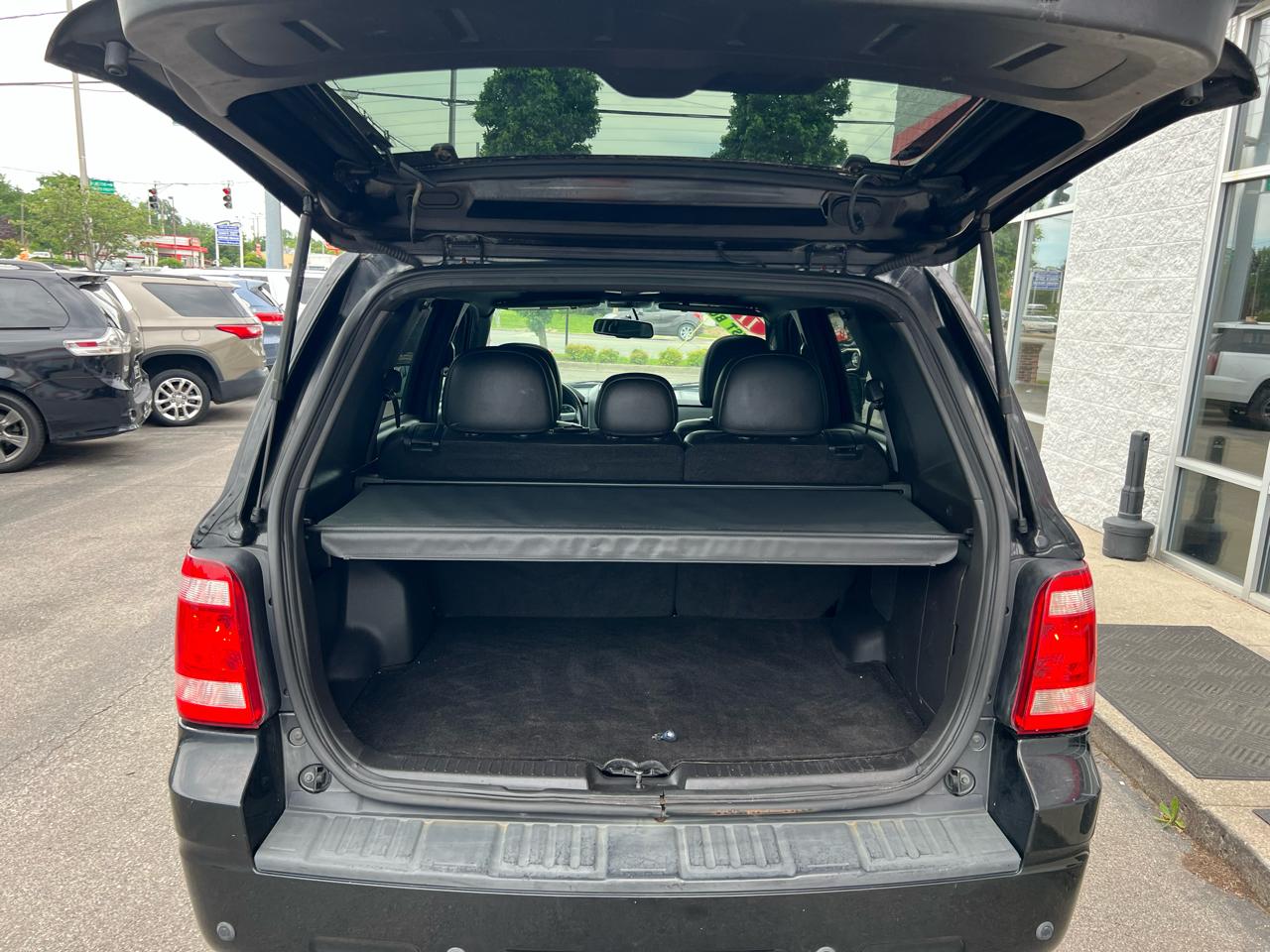 Ford Escape 4WD 4dr Limited 2011