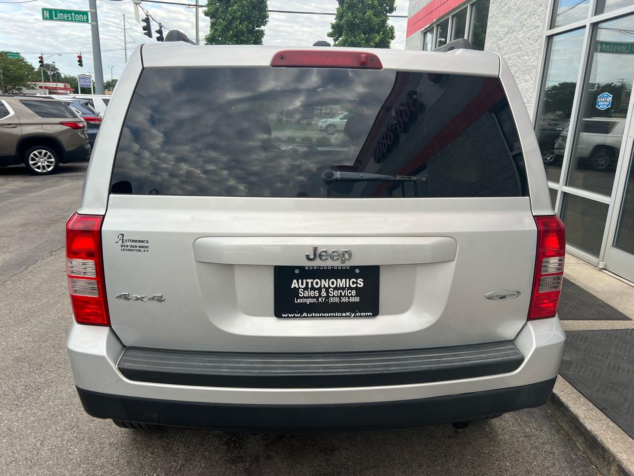 Jeep Patriot 4WD 4dr Latitude 2012