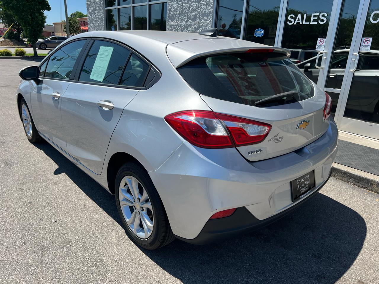 Chevrolet Cruze 4dr HB LS 2019