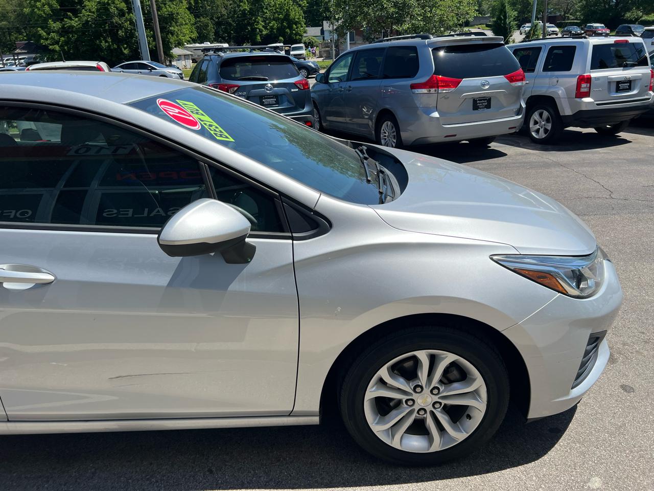 Chevrolet Cruze 4dr HB LS 2019