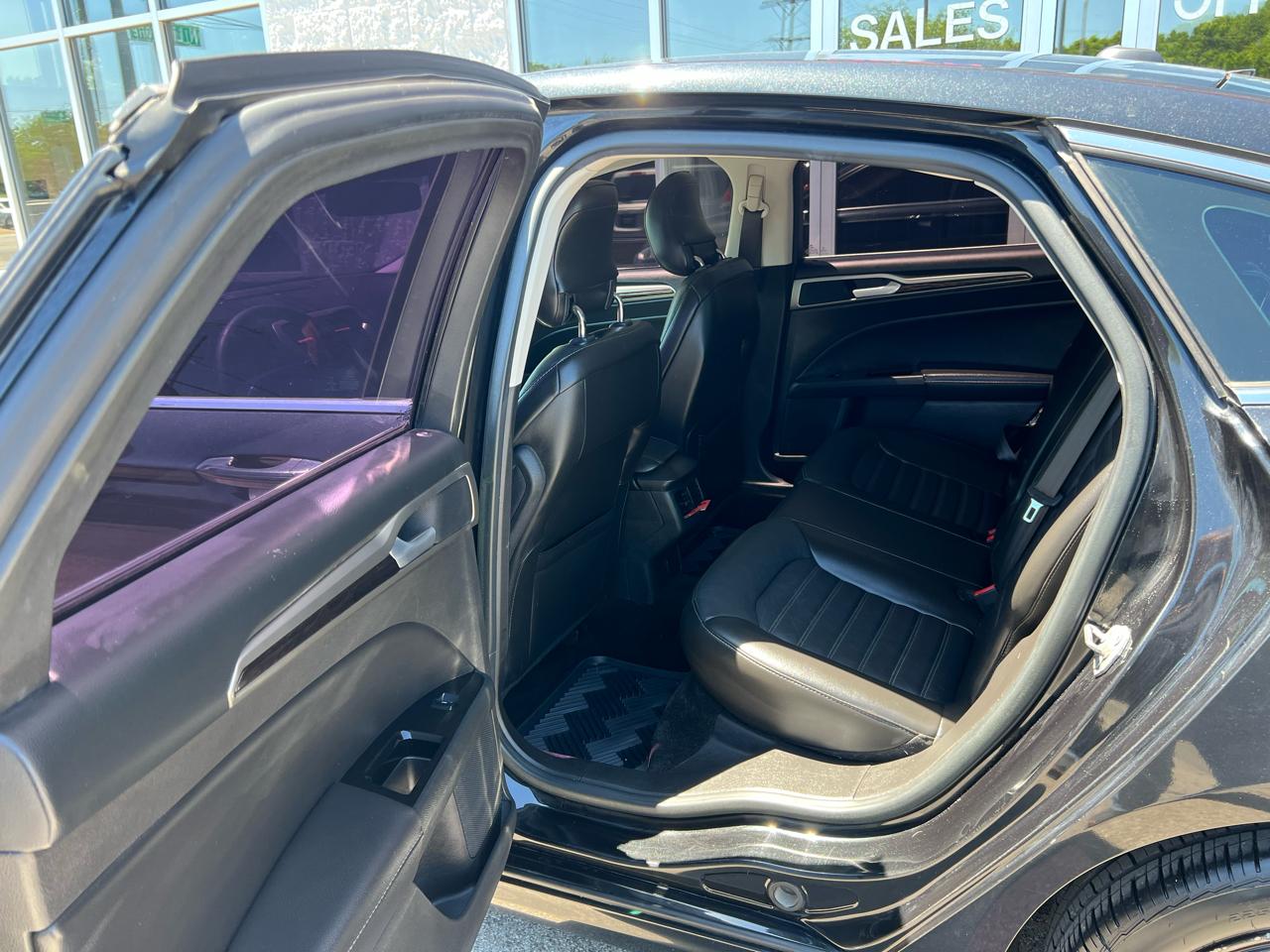 Ford Fusion 4dr Sdn SE FWD 2014