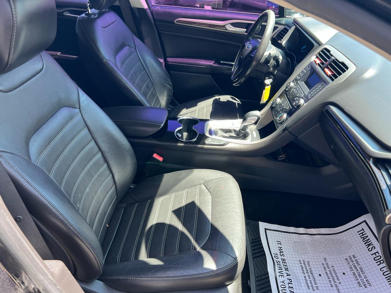 Ford Fusion 4dr Sdn SE FWD 2014