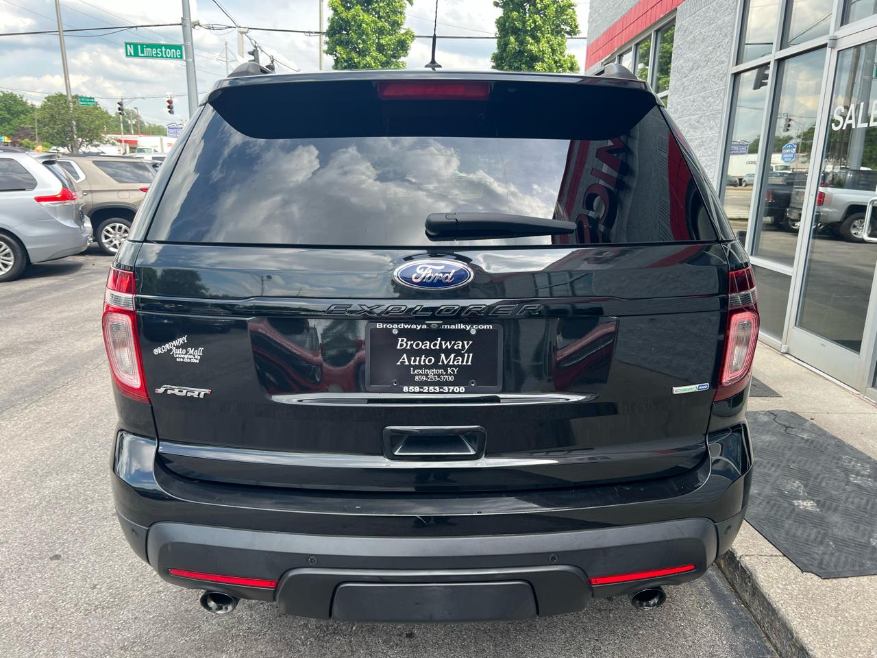 Ford Explorer 4WD 4dr Sport 2015