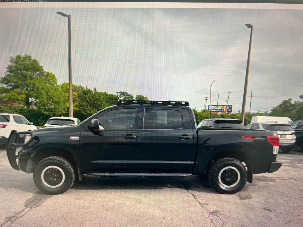 Toyota Tundra 4WD CrewMax 145.7" 5.7L LTD (Natl) 2013