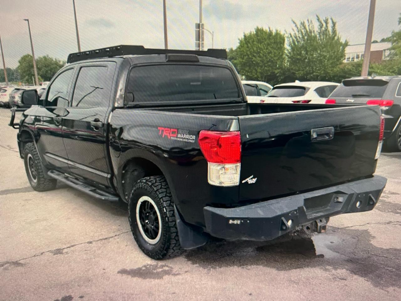 Toyota Tundra 4WD CrewMax 145.7" 5.7L LTD (Natl) 2013