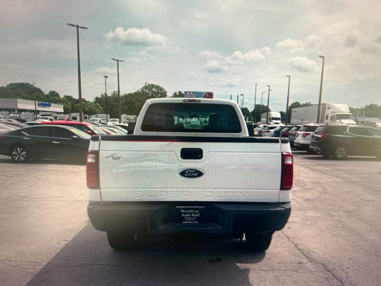Ford F-250 HD HD Supercab 138.8" WB 4WD 2014