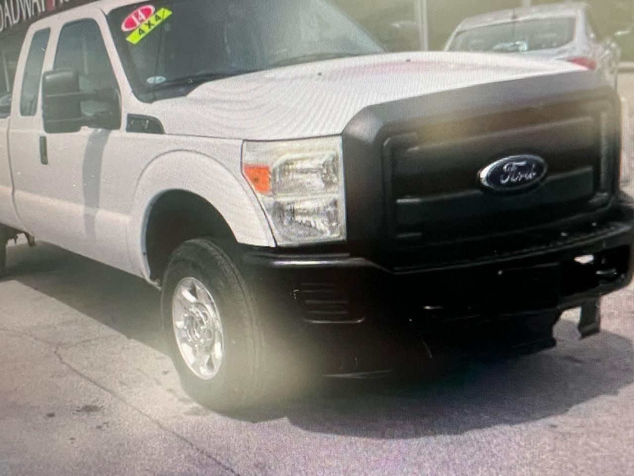 Ford F-250 HD HD Supercab 138.8" WB 4WD 2014
