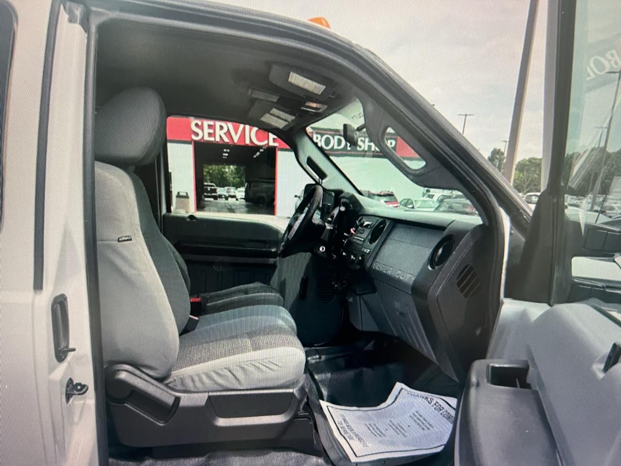 Ford F-250 HD HD Supercab 138.8" WB 4WD 2014