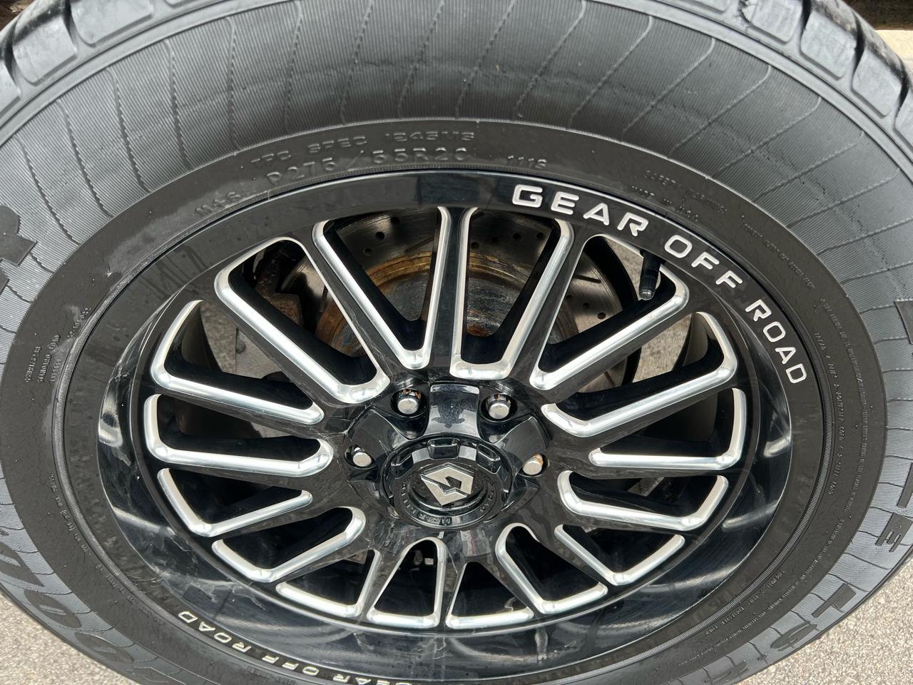 GMC Sierra 1500 4WD Crew Cab 143.5" SLT 2017