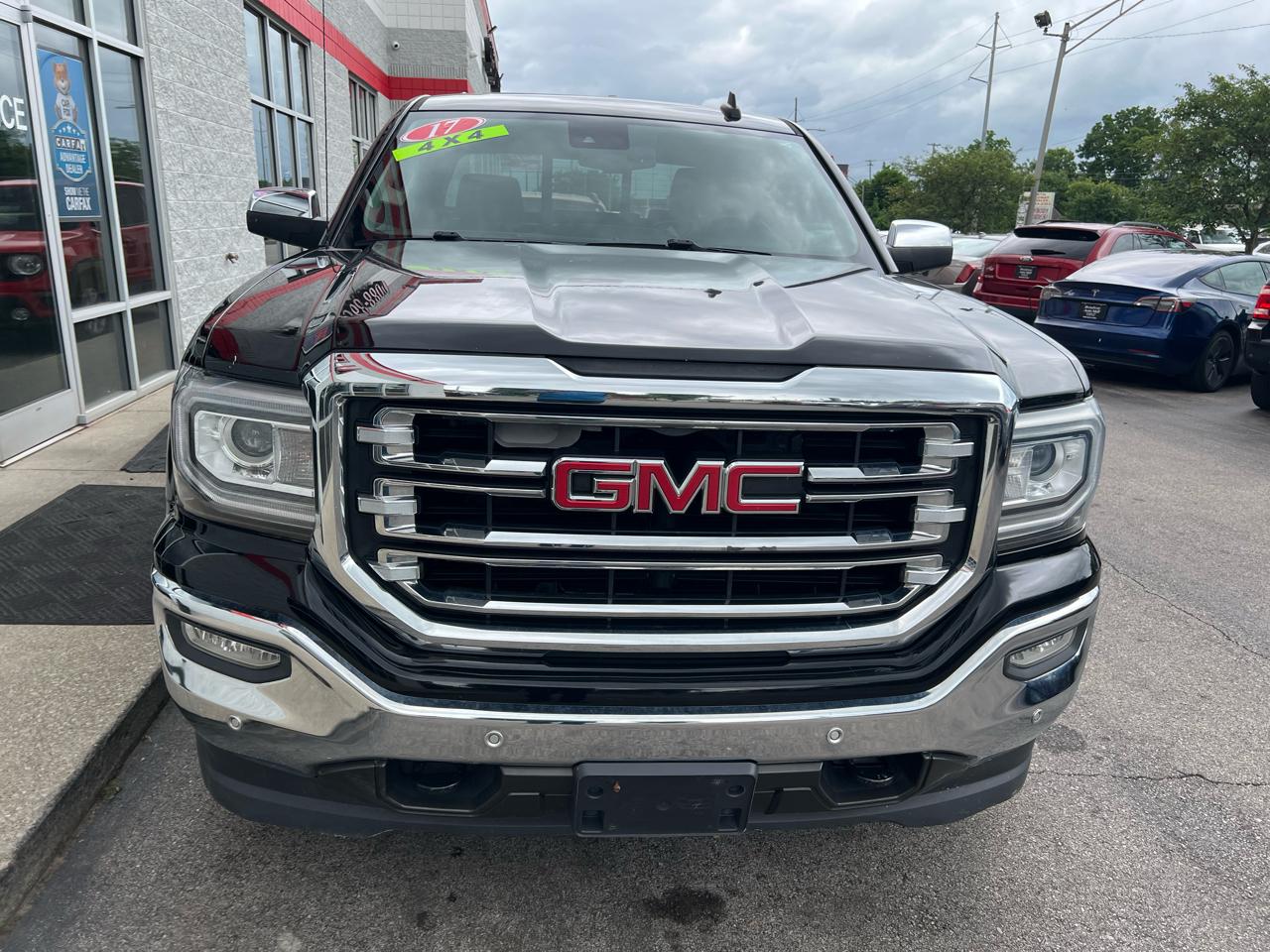 GMC Sierra 1500 4WD Crew Cab 143.5" SLT 2017