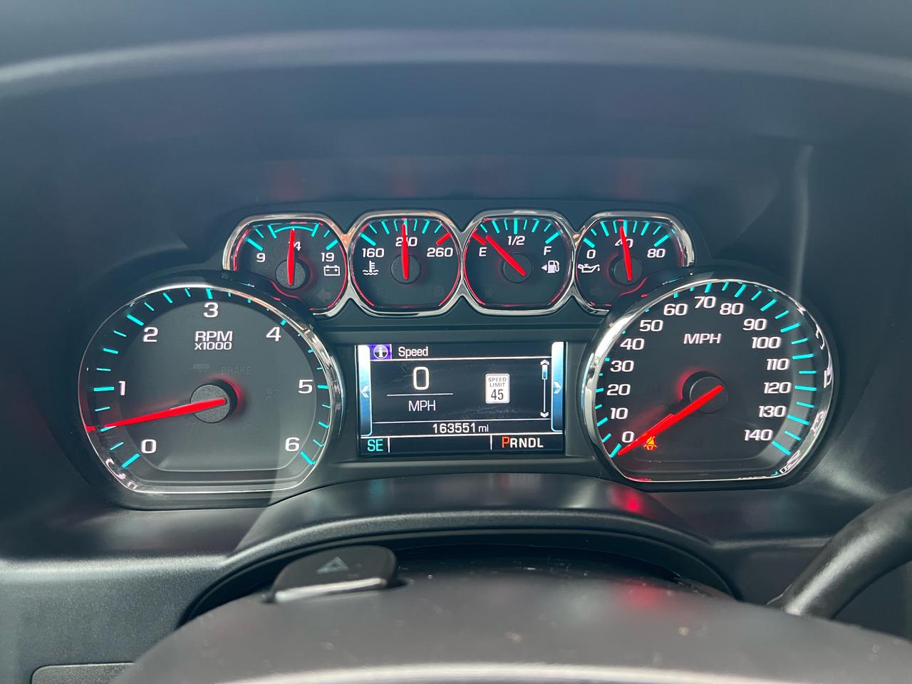 GMC Sierra 1500 4WD Crew Cab 143.5" SLT 2017
