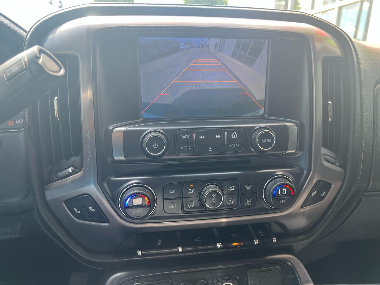 GMC Sierra 1500 4WD Crew Cab 143.5" SLE 2015