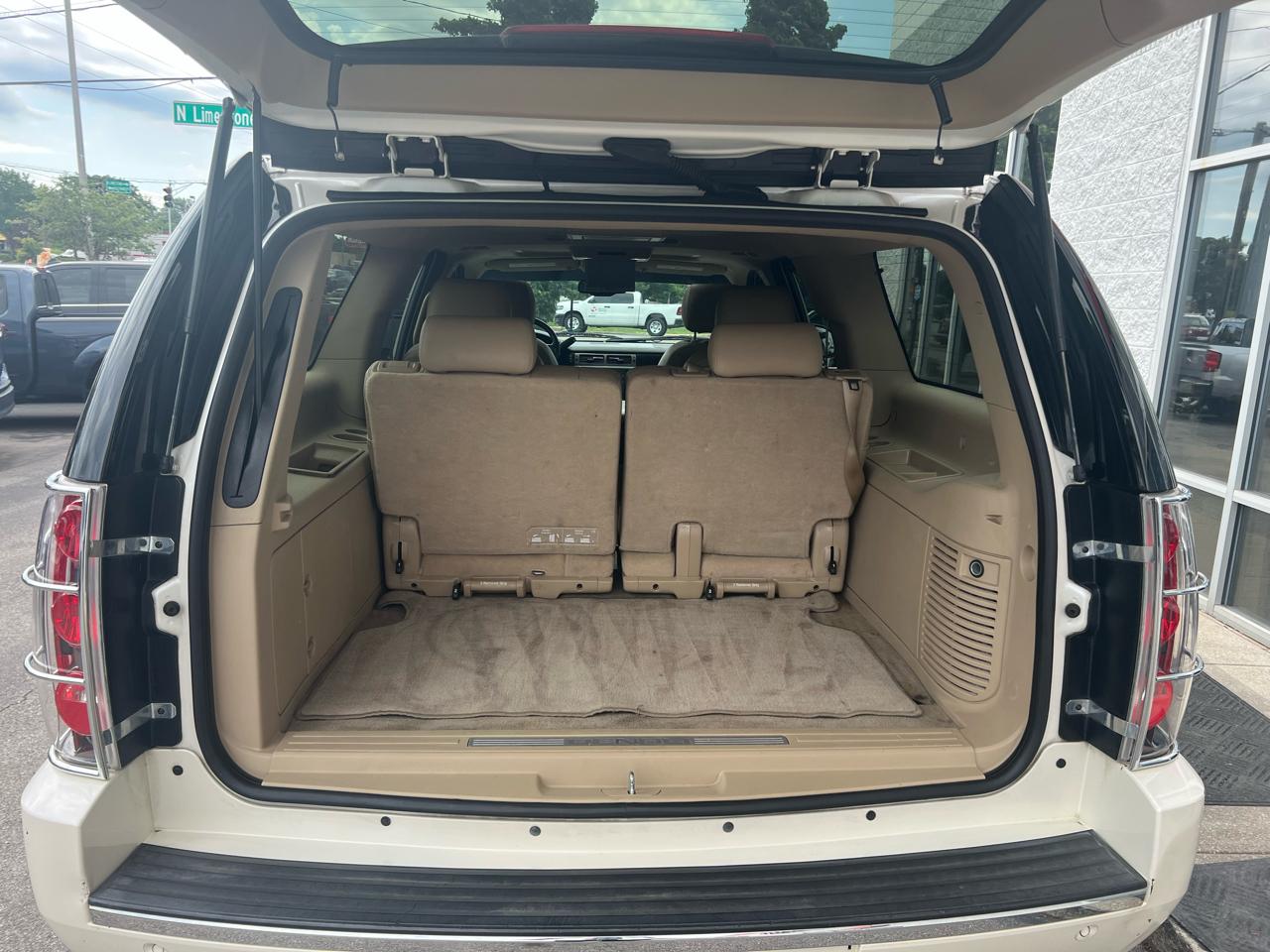 GMC Yukon XL AWD 4dr Denali 2014