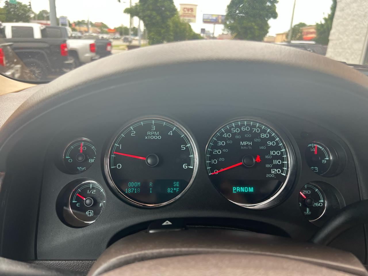 GMC Yukon XL AWD 4dr Denali 2014