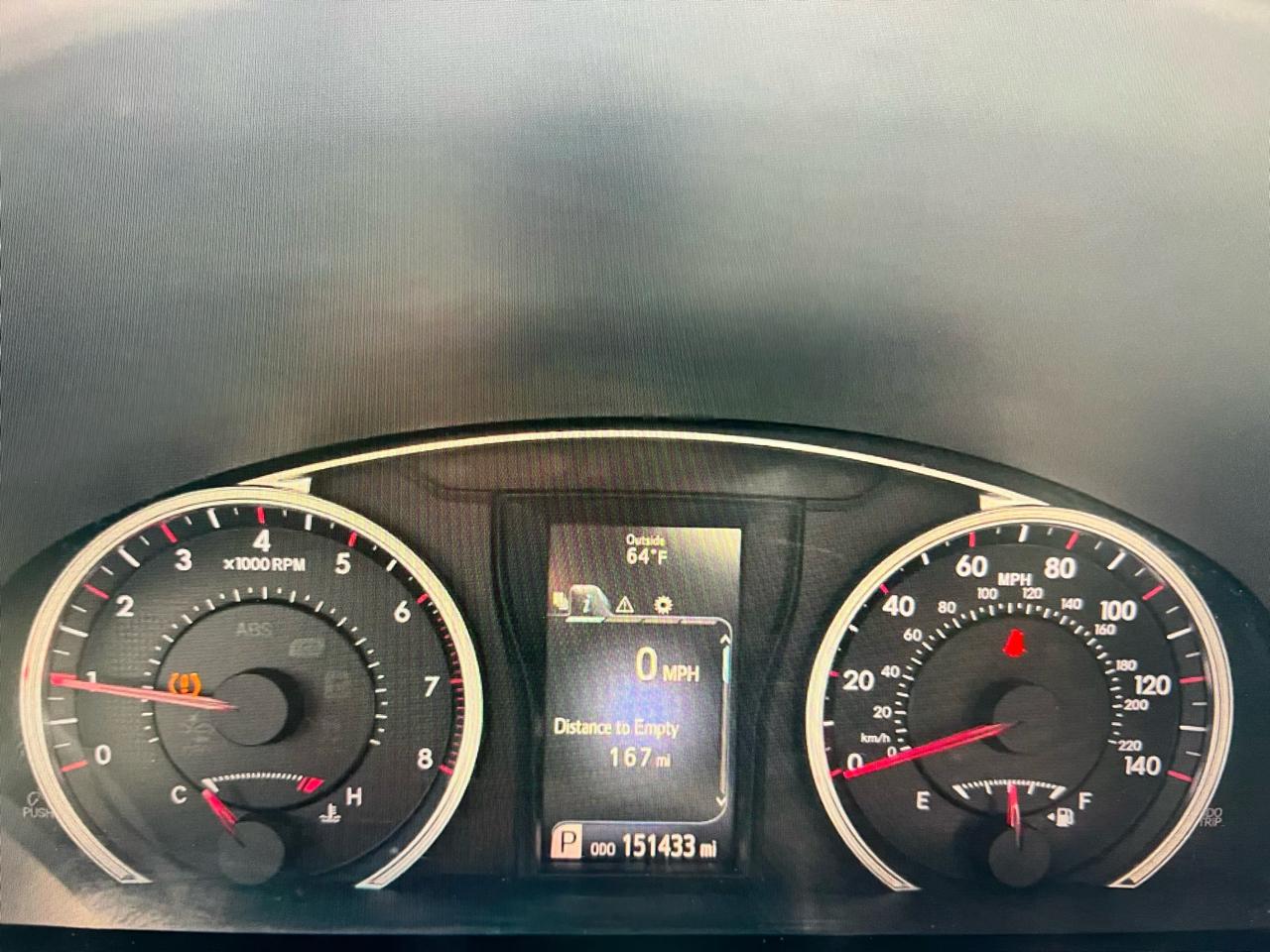 Toyota Camry 4dr Sdn LE Auto 2015