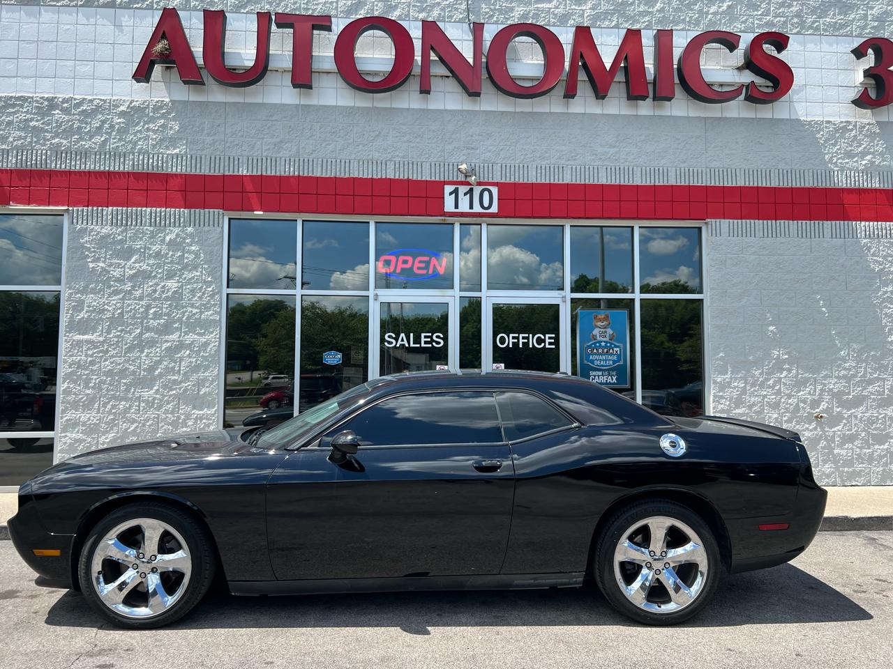 Dodge Challenger 2dr Cpe SXT Plus 2012