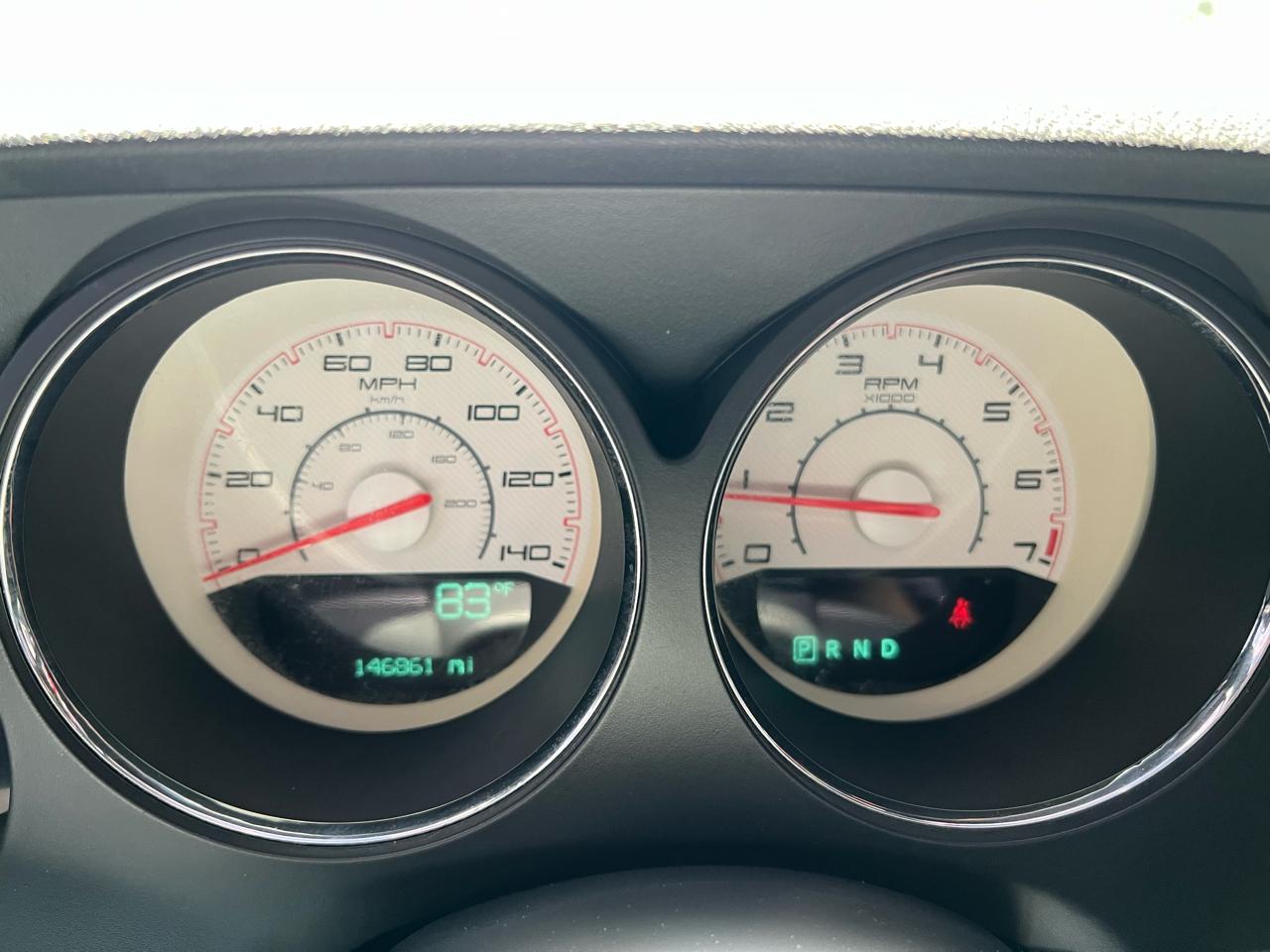 Dodge Challenger 2dr Cpe SXT Plus 2012