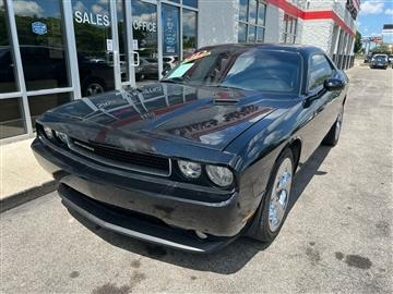 2012 Dodge Challenger 2dr Cpe SXT Plus