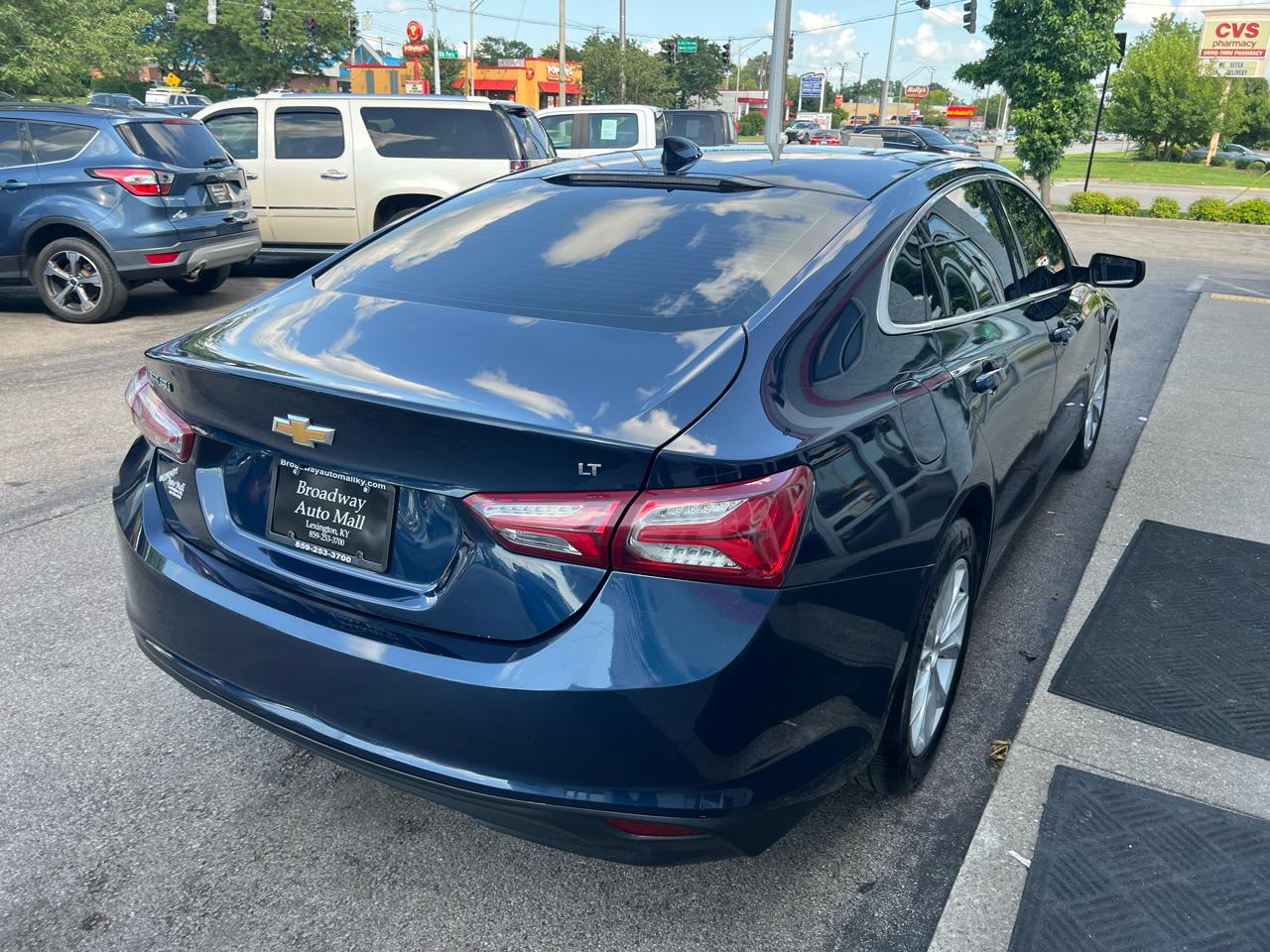 Chevrolet Malibu 4dr Sdn LT 2021
