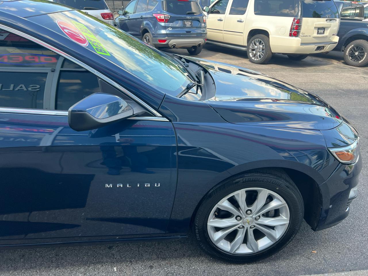 Chevrolet Malibu 4dr Sdn LT 2021