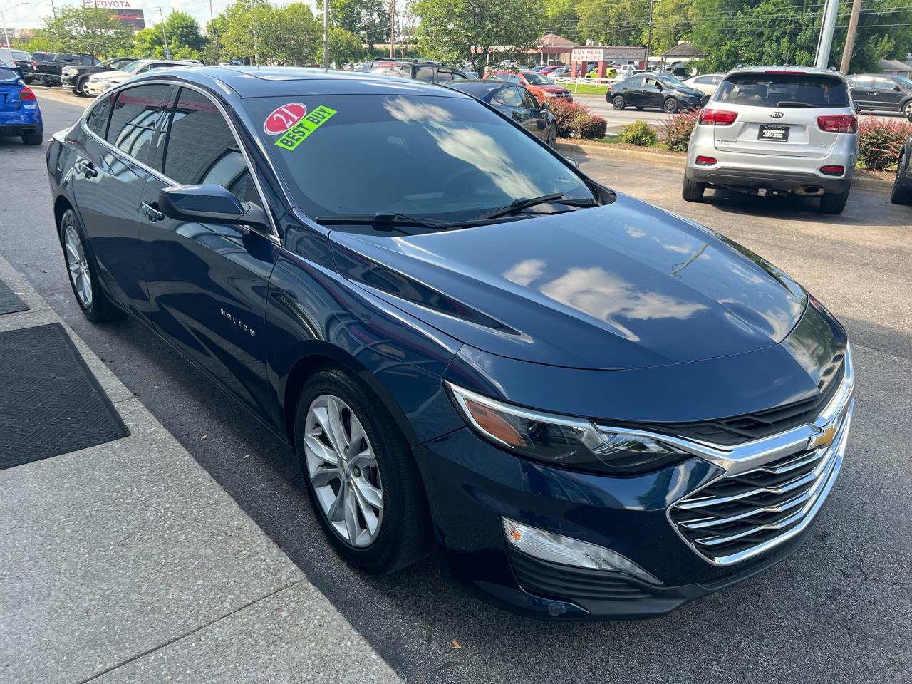 Chevrolet Malibu 4dr Sdn LT 2021