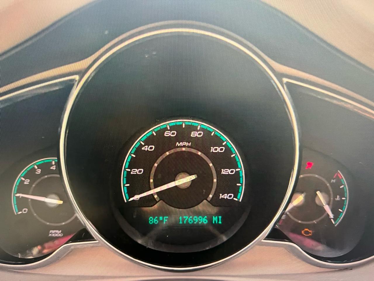 Chevrolet MALIBU 1LT Base 2011