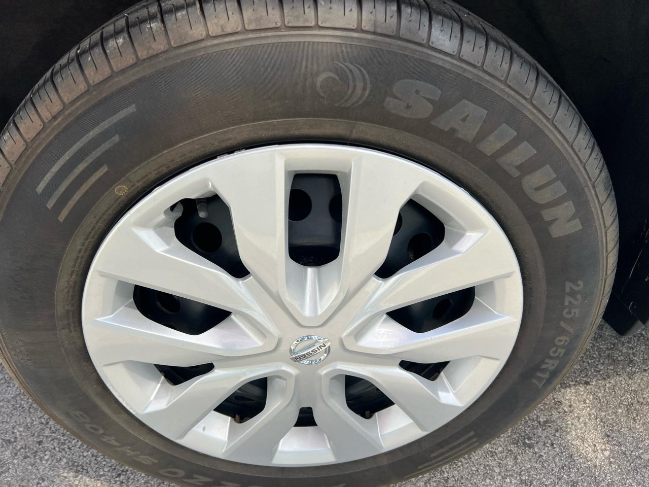 Nissan Rogue AWD 4dr SV 2016