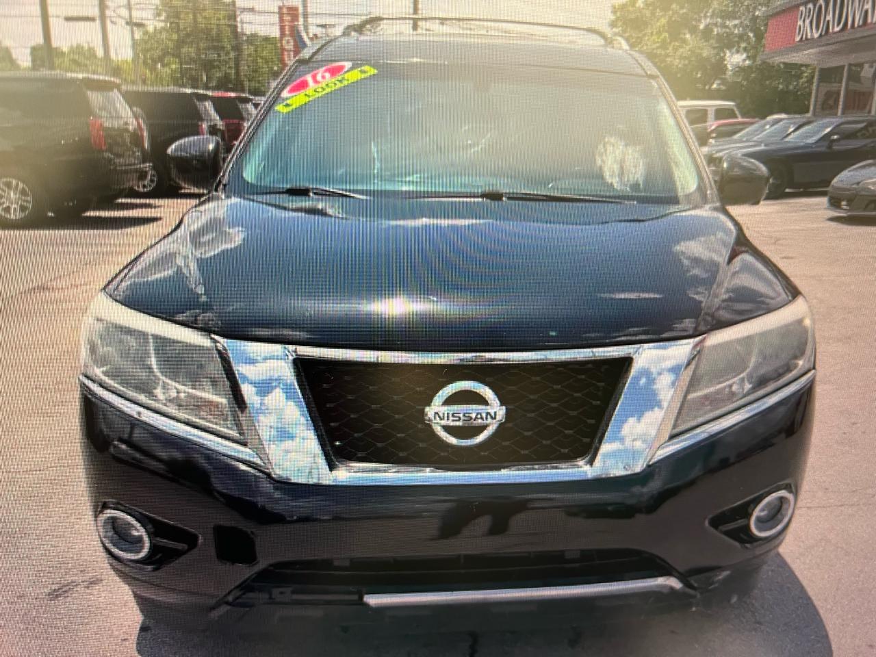 Nissan Pathfinder 4WD 4dr Platinum 2016