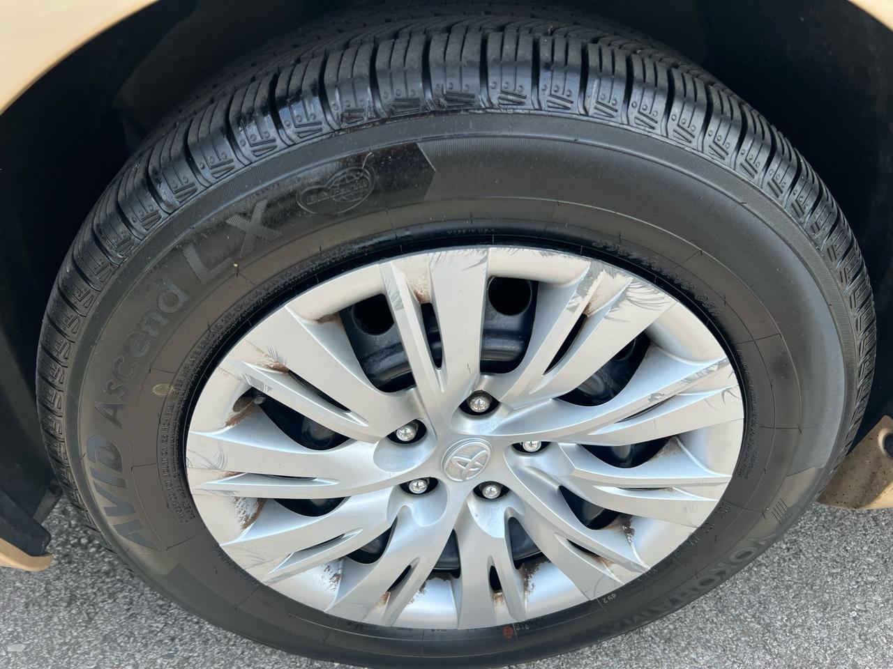 Toyota Camry 4dr Sdn I4 Auto SE Sport Limited Edition (Natl) 2012