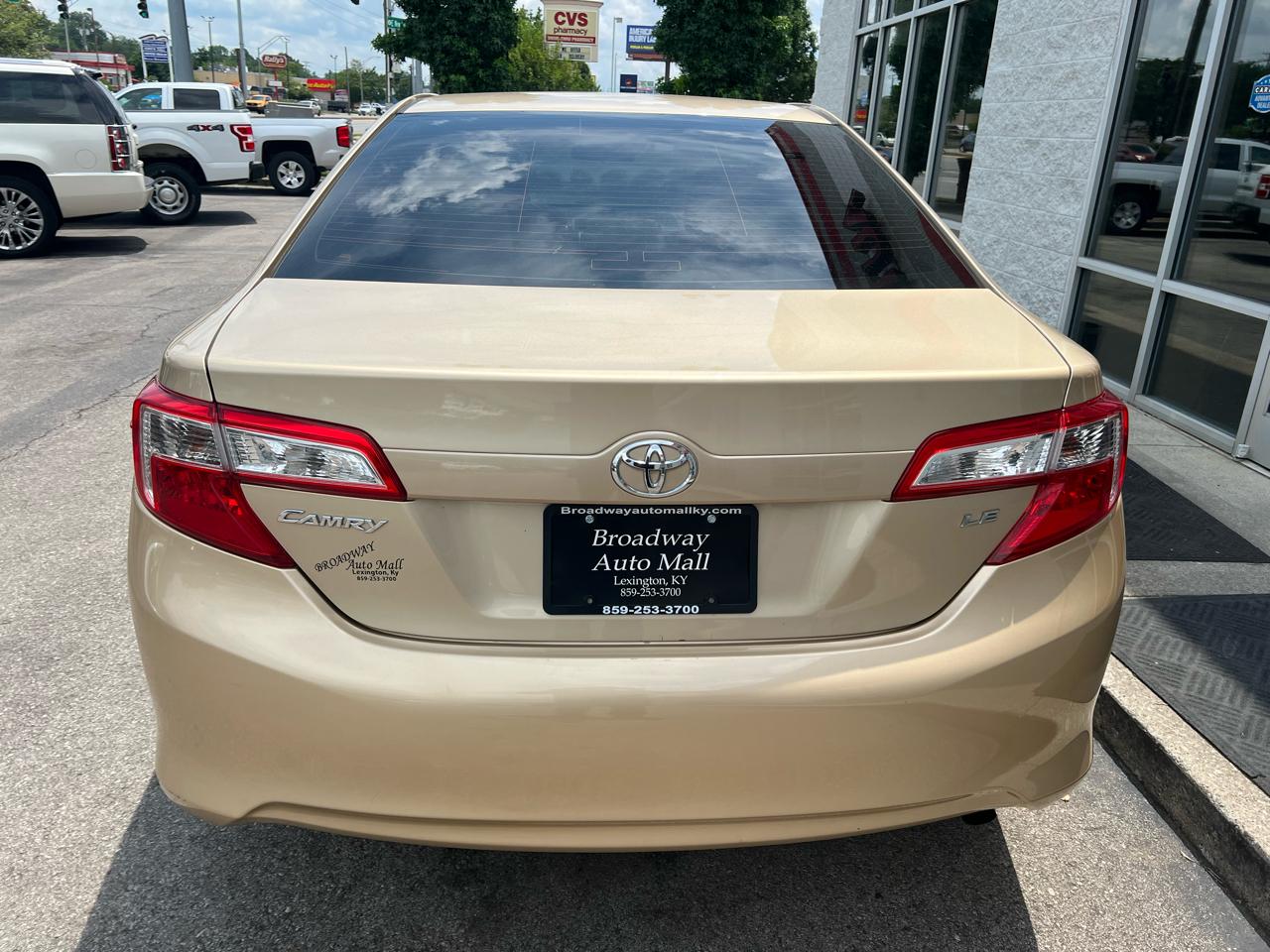 Toyota Camry 4dr Sdn I4 Auto SE Sport Limited Edition (Natl) 2012