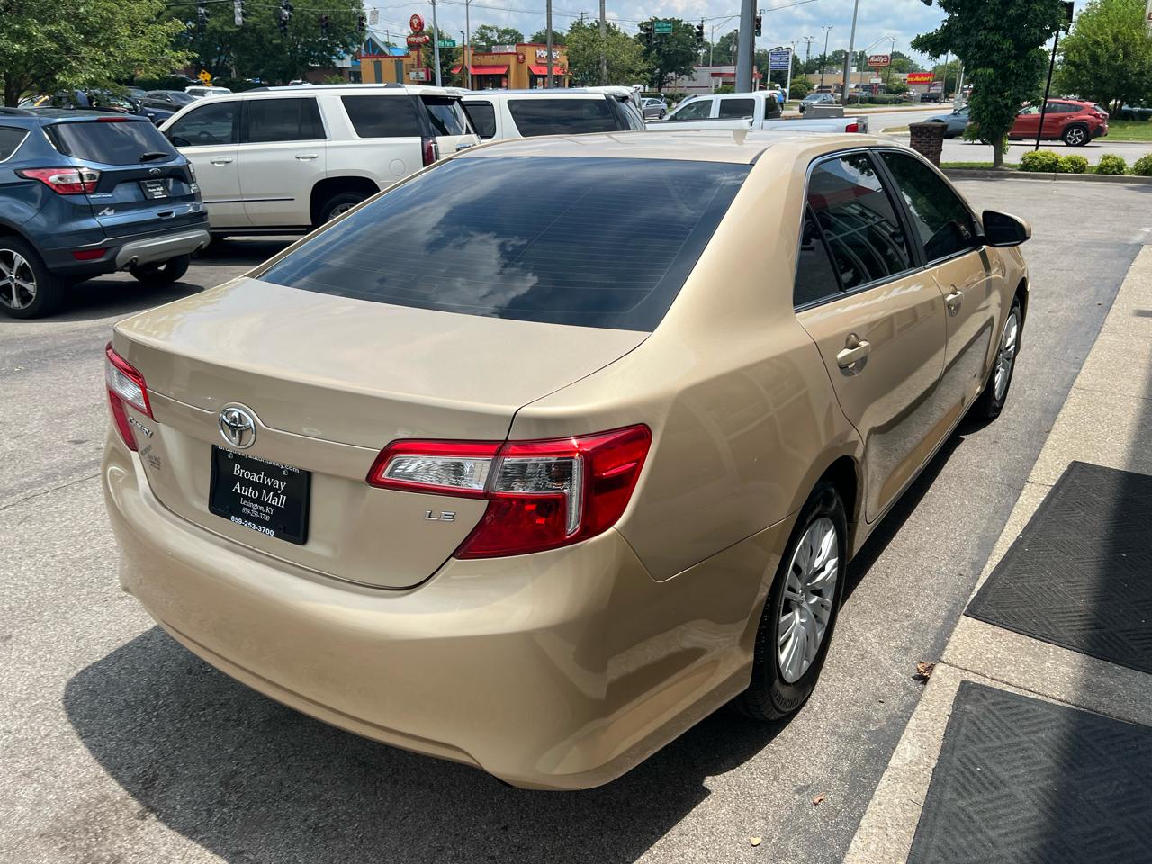 Toyota Camry 4dr Sdn I4 Auto SE Sport Limited Edition (Natl) 2012