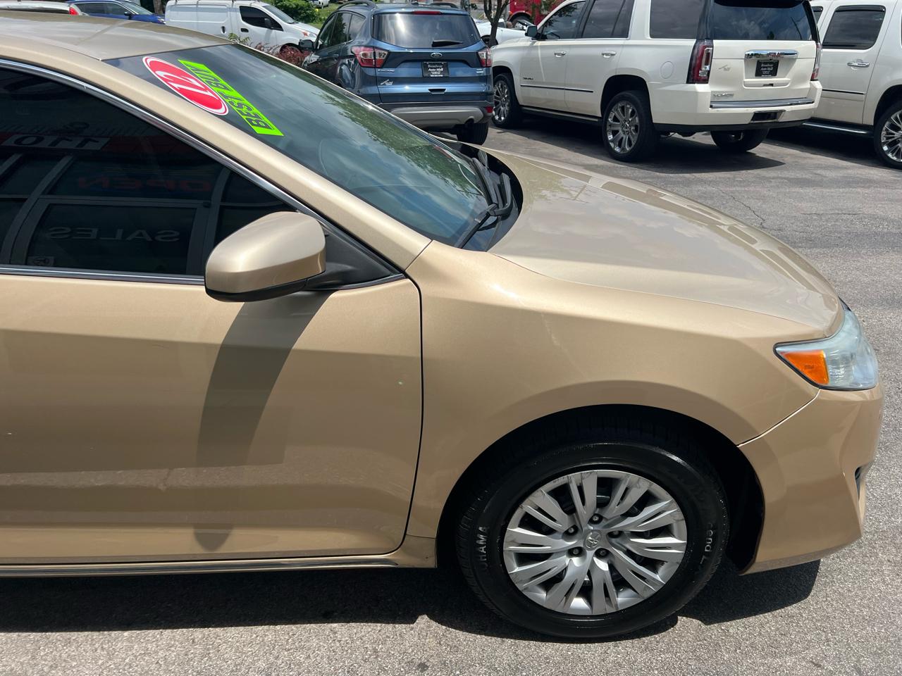 Toyota Camry 4dr Sdn I4 Auto SE Sport Limited Edition (Natl) 2012