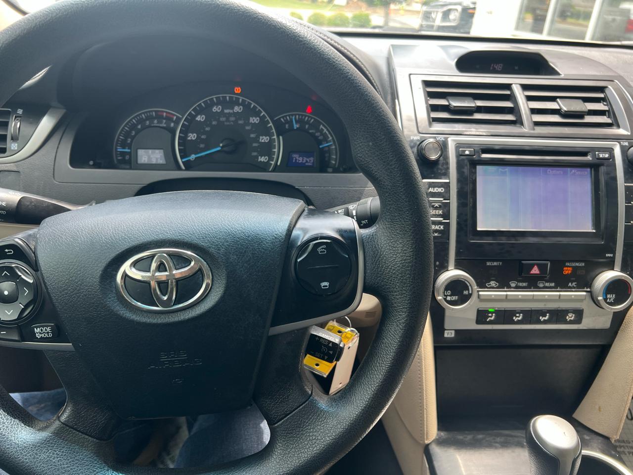 Toyota Camry 4dr Sdn I4 Auto SE Sport Limited Edition (Natl) 2012