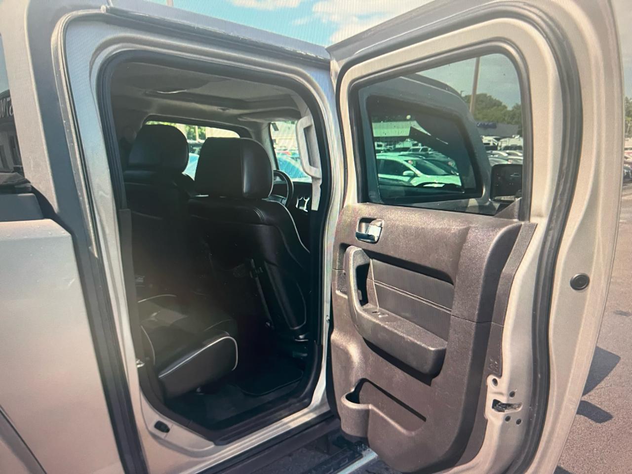 HUMMER H3T 4WD 4dr 2009