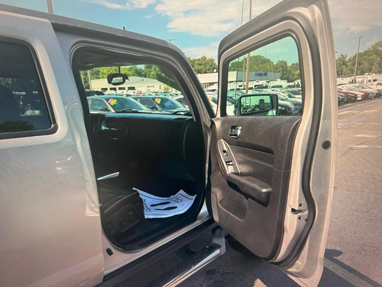 HUMMER H3T 4WD 4dr 2009