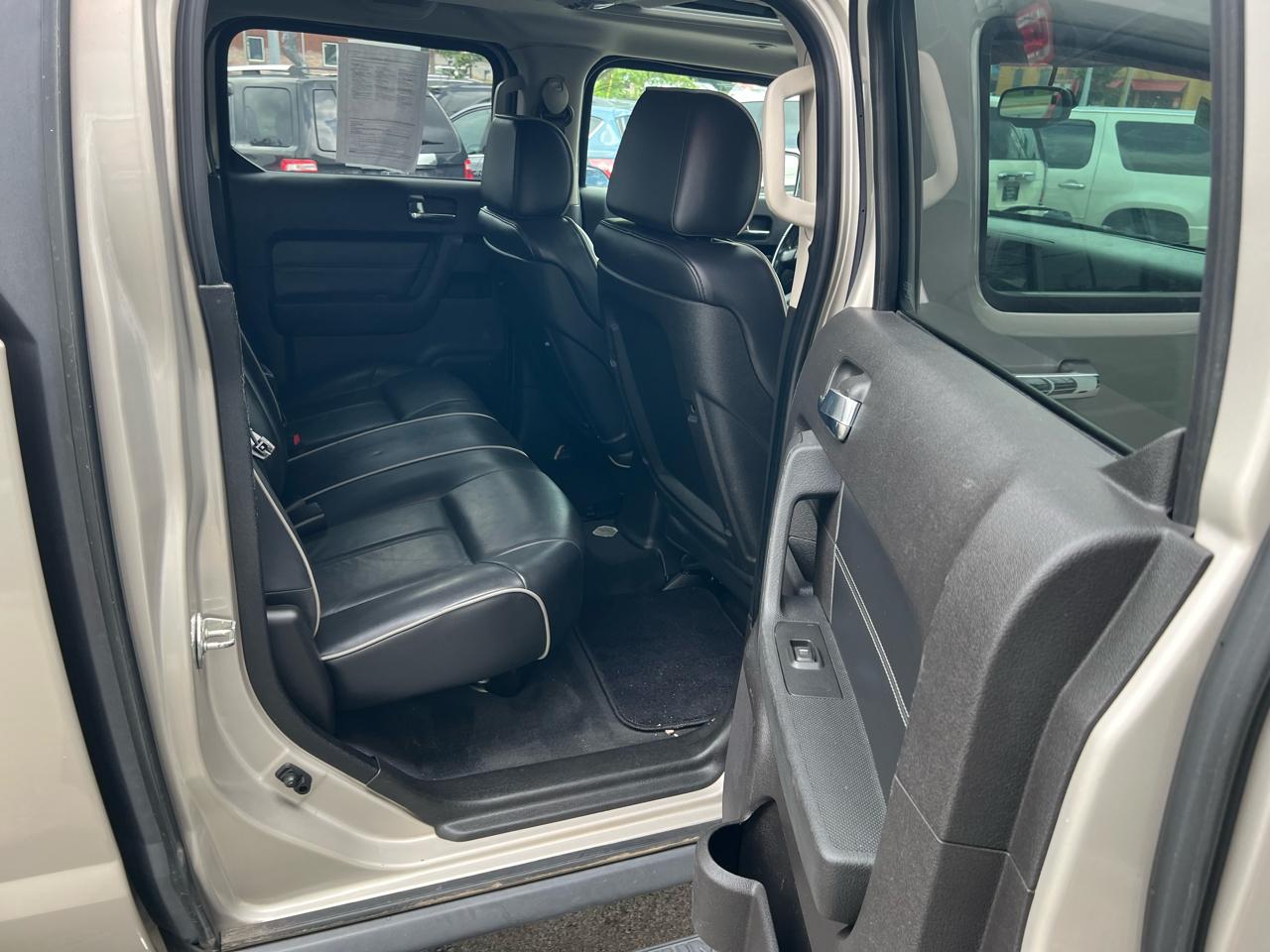 HUMMER H3T 4WD 4dr 2009