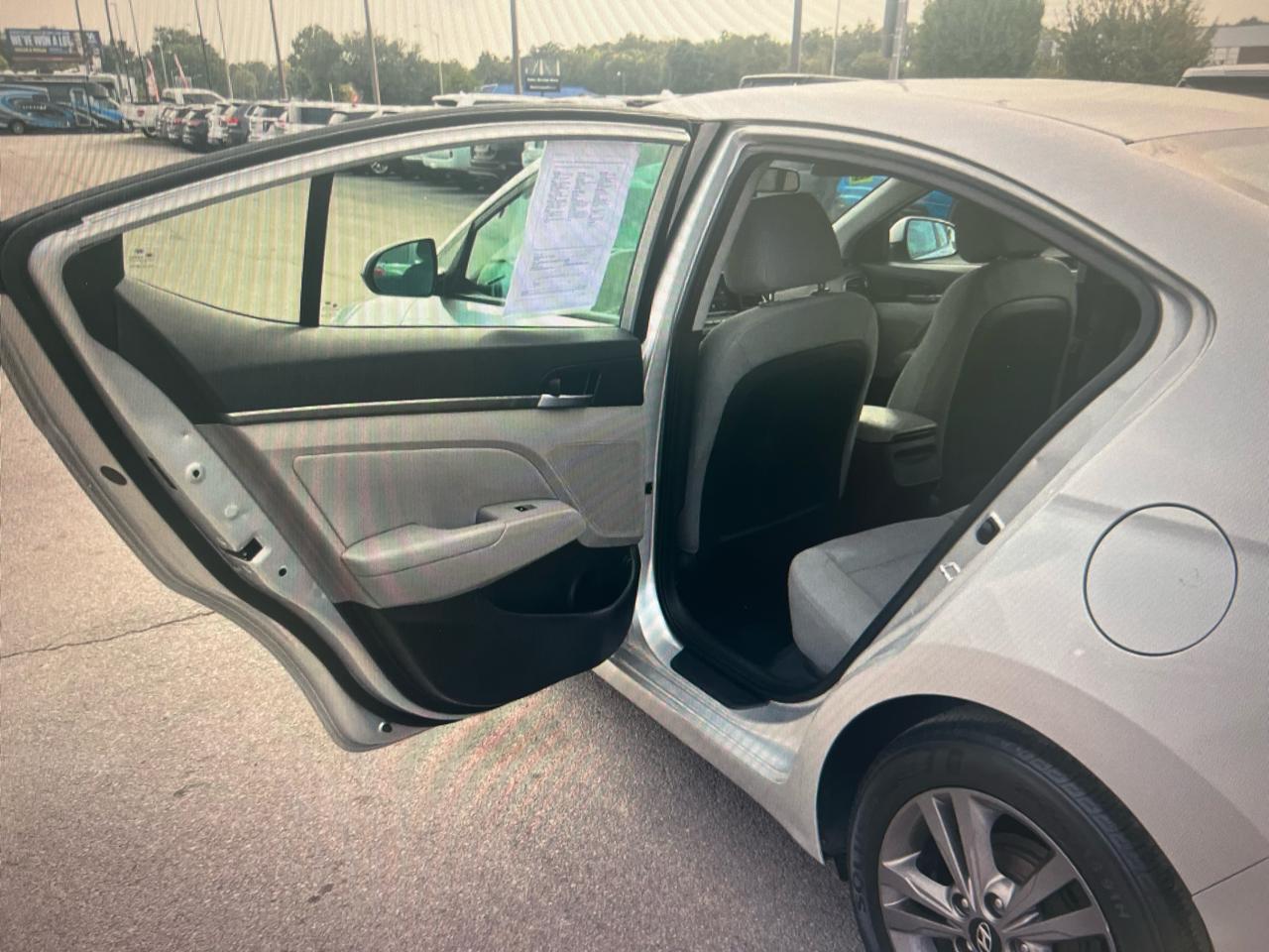 Hyundai Elantra 4dr Sdn Auto SE (Alabama Plant) 2017