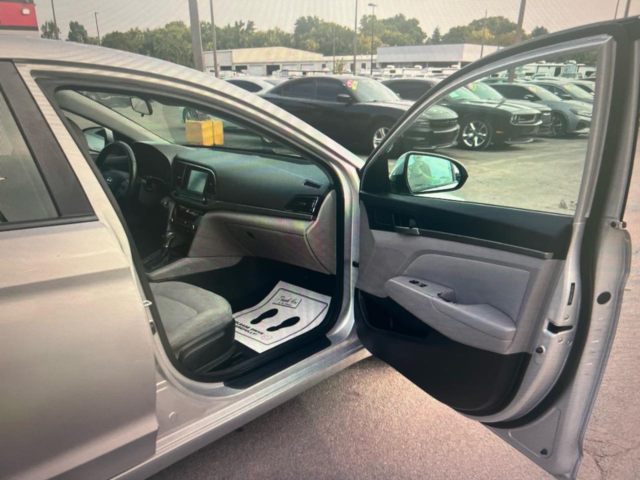 Hyundai Elantra 4dr Sdn Auto SE (Alabama Plant) 2017