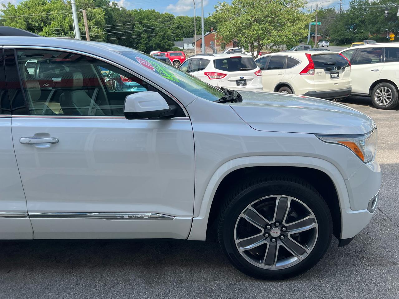 GMC Acadia FWD 4dr Denali 2018