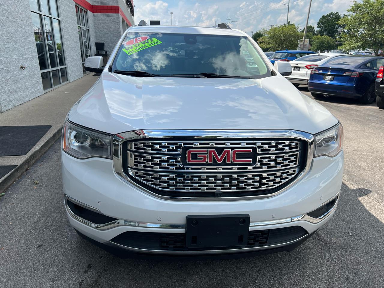 GMC Acadia FWD 4dr Denali 2018