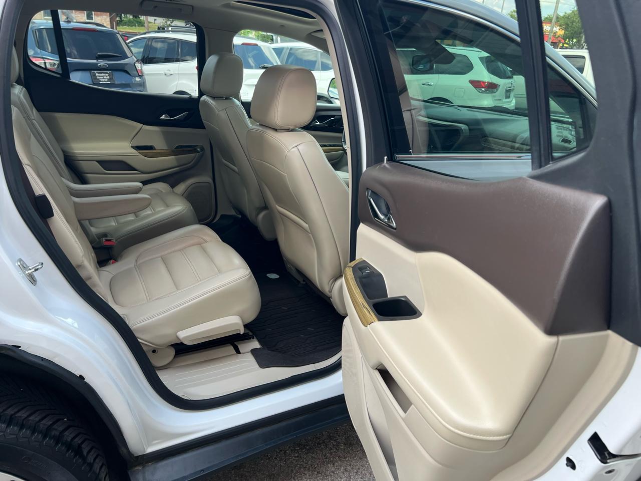 GMC Acadia FWD 4dr Denali 2018