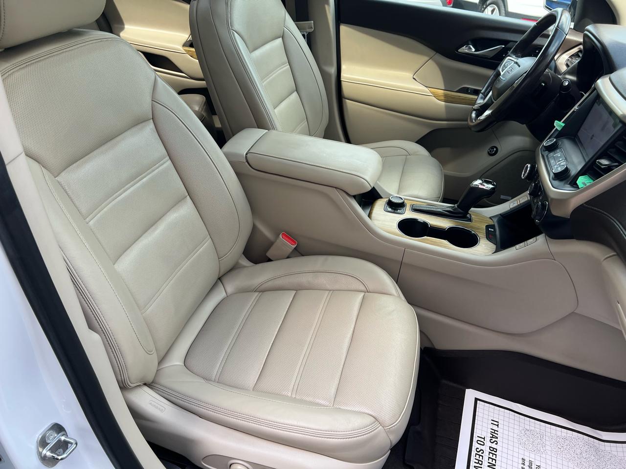GMC Acadia FWD 4dr Denali 2018