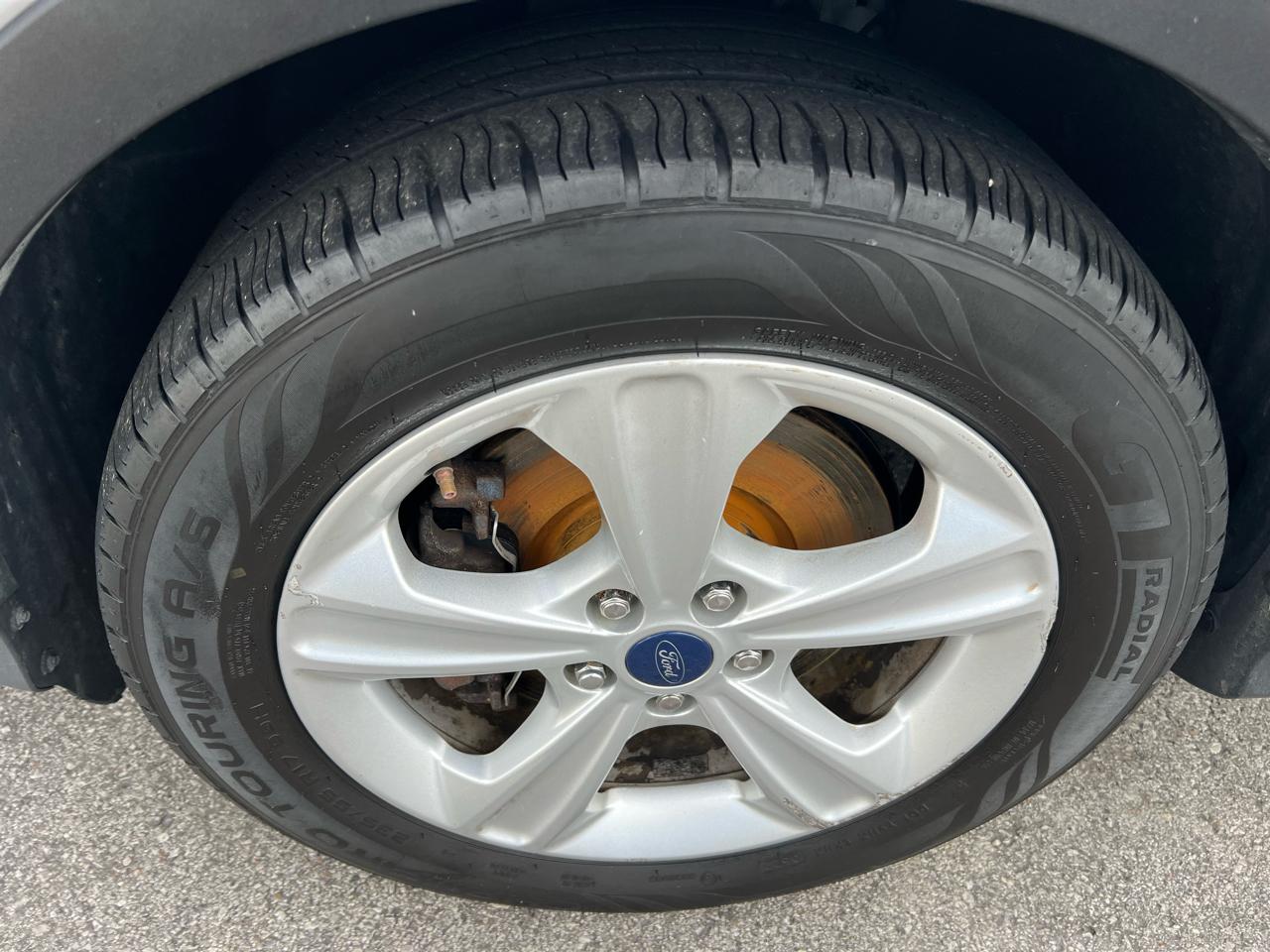 Ford Escape 4WD 4dr SE 2015